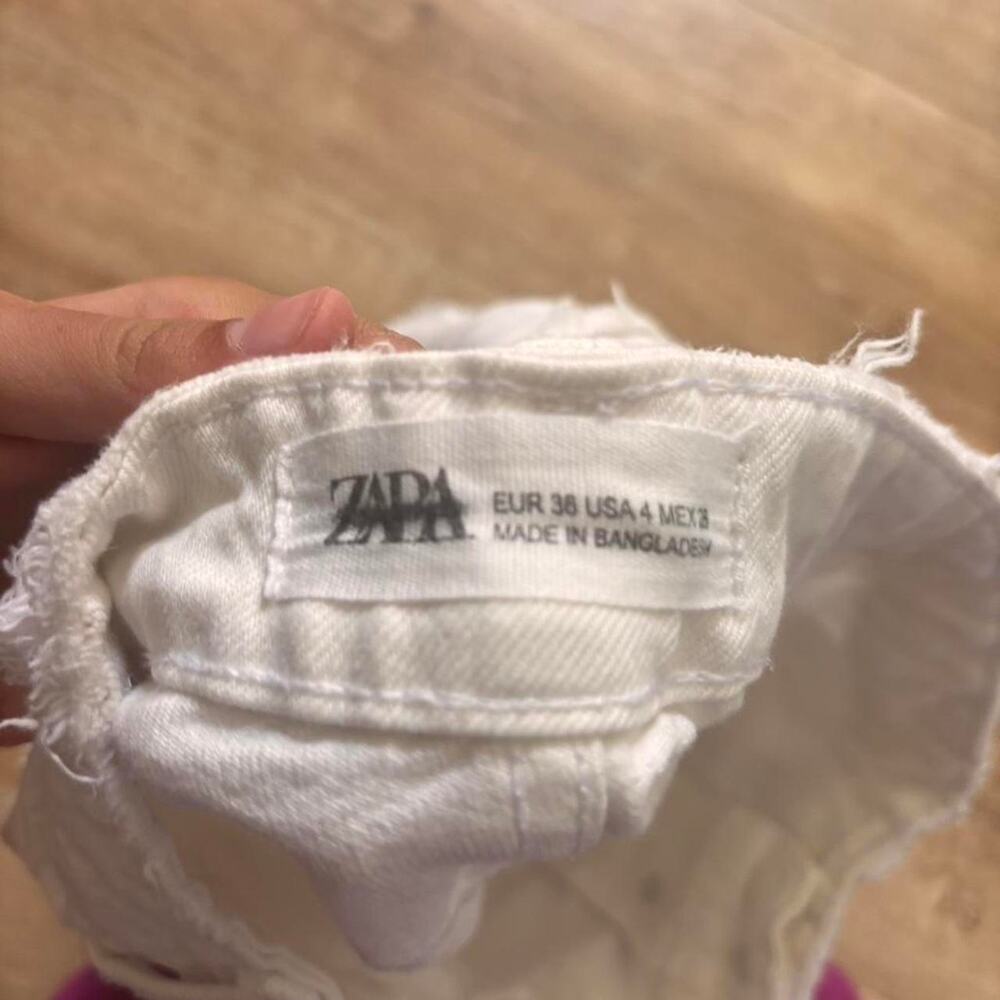 Zara white denim shorts size 4 - Picture 2 of 3